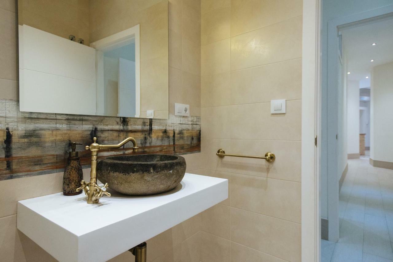 Luxury Apartment Penuelas Free Parking Seville Exterior photo
